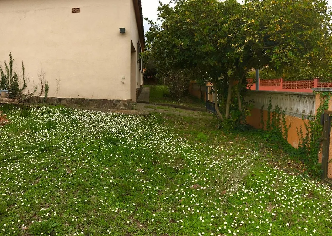 Villa Casa amb jardí a poble de l'Alt Empordà à Vilaur